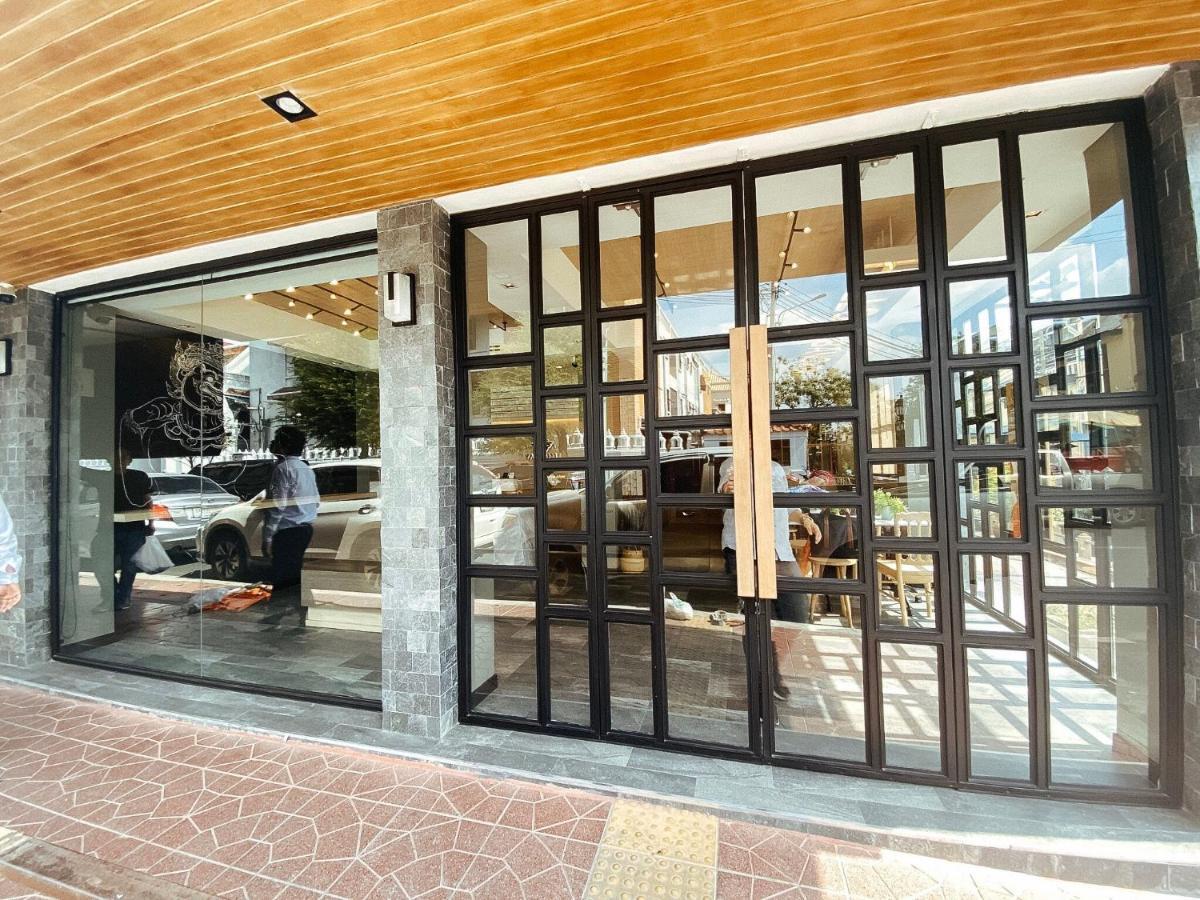 Yakthai Poshtel 방콕 외부 사진